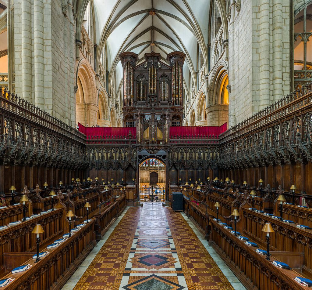Interior view of the Quire and organ in Gloucester Cathedral