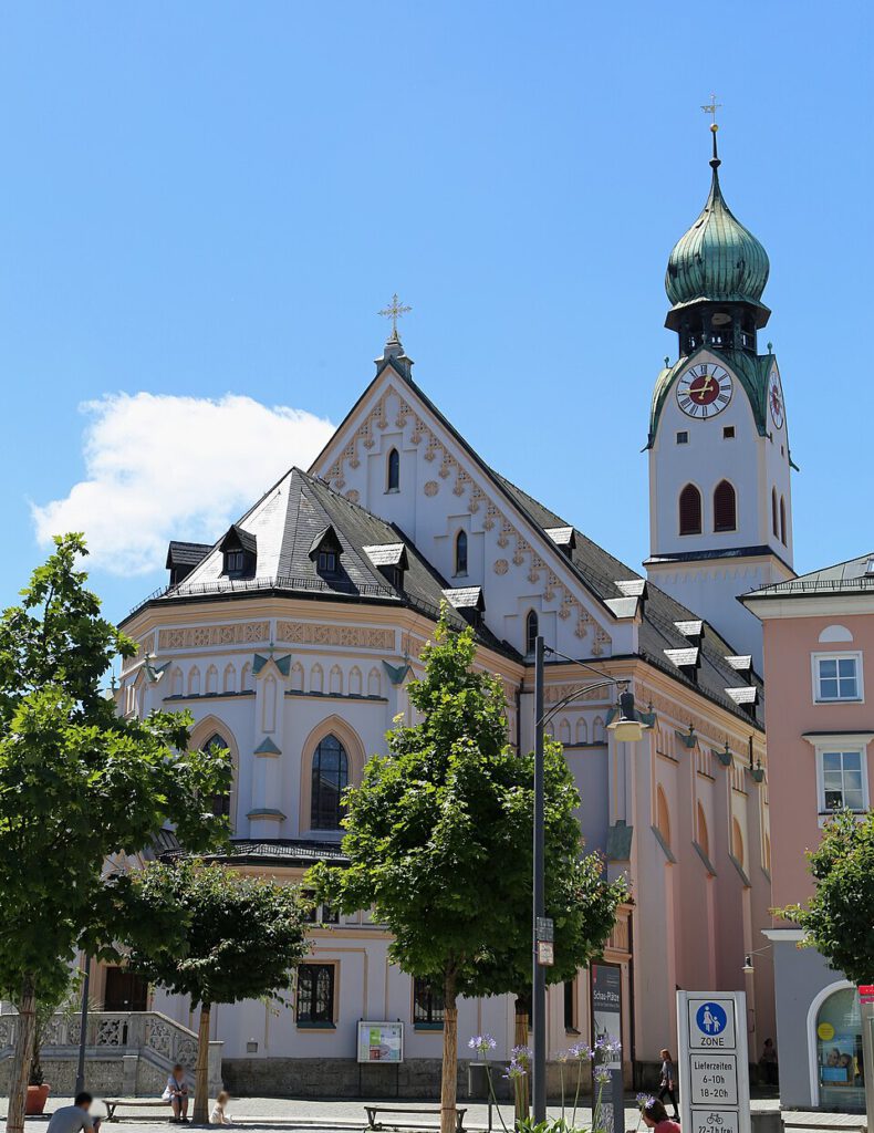 Exterior view of St Nikolaus, Rosenheim.