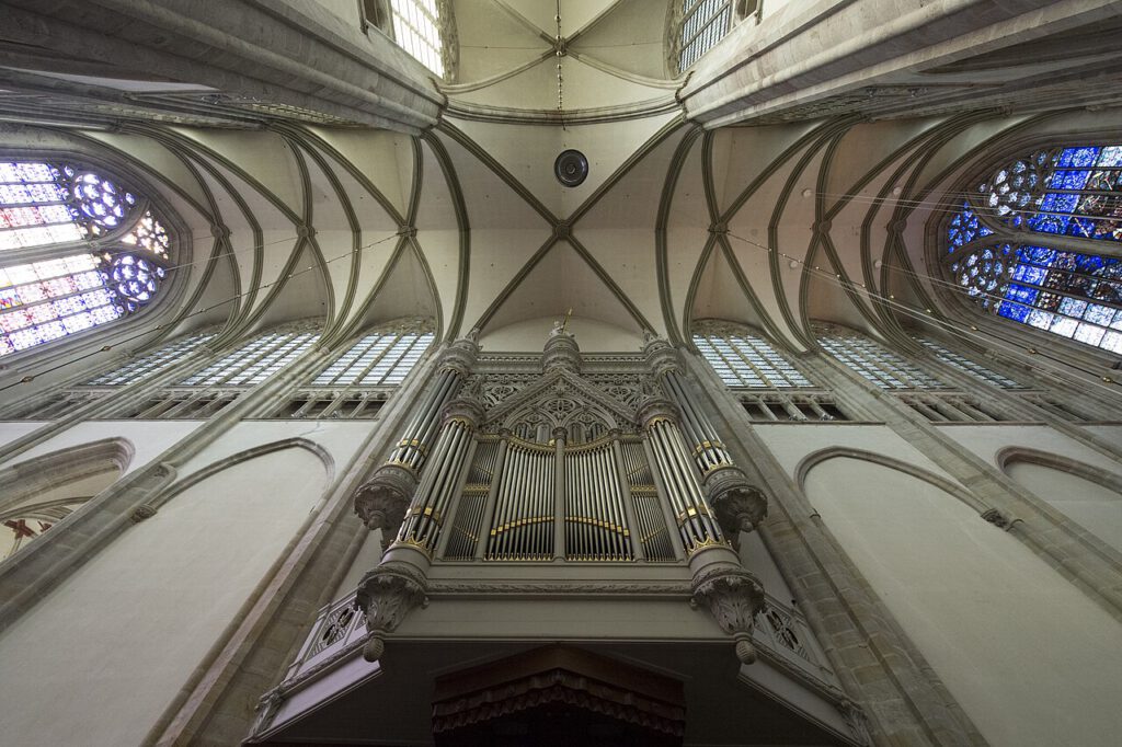 View of the organ and vaulted ceiling of Utrecht Domkerk.