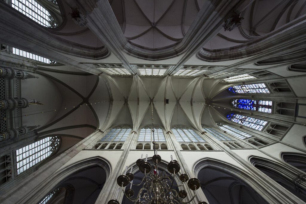 The vaulted ceiling of Utrecht Domkerk.